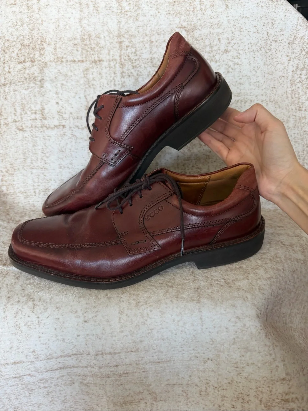 ECCO Men’s Burgundy Leather Oxford Dress Shoes — Size 45 (US 11-11.5)